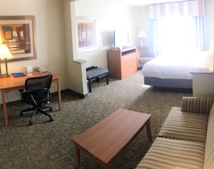 Hotel Holiday Inn Express & Suites Charlotte Concord I-85 (Concord, Sjedinjene Američke Države)
