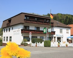 Khách sạn Gasthof Zur Traube (Rothenberg, Đức)