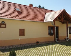 Toàn bộ căn nhà/căn hộ Gerendás Vendégház (Bükkösd, Hungary)