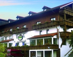 Khách sạn Waldspitze Hotel (Bayerisch Eisenstein, Đức)
