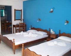 Khách sạn Pirgari Rooms Sikinos (Alopronia, Hy Lạp)