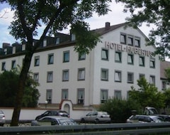 Hotel Hubertus (Karlsfeld, Germany)