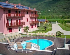 Khách sạn Residence La Vigna (Arco, Ý)