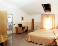 Hotelli Master Hotel (Castelvetro Piacentino, Italia)