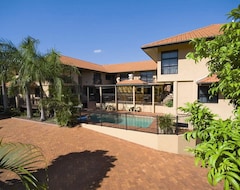 Khách sạn Pegasus Motor Inn And Serviced Apartments (Brisbane, Úc)