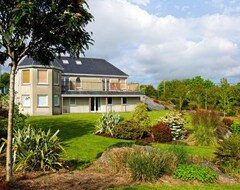 Toàn bộ căn nhà/căn hộ Bluebell House And Gardens In Ballydehob, County Cork, Ref 904901 (Ballydehob, Ai-len)
