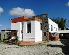 Otel El Remanso del Agua (Guatapé, Kolombiya)