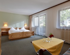 Hotel Fischerwirt Familie Dreher Postgasthof (Walchsee, Austria)
