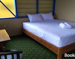 Hotel Oyo 90189 Roemah Kayoe (Purworejo, Indonesien)