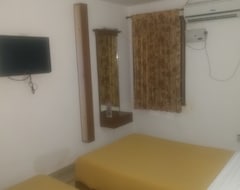 Hotel Vijaisuriya (Cuddalore, India)
