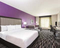 Khách sạn La Quinta Inn & Suites Fairfield - Napa Valley (Fairfield, Hoa Kỳ)