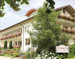 Hotel Buchbergerhof (Grafenwiesen, Germany)