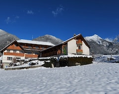 Hotel Karnia (Hermagor-Pressegger See, Austrija)