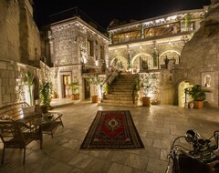 Zara Cave Hotel (Göreme, Turkey)