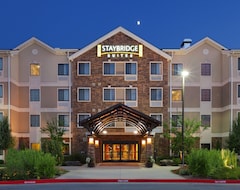 Staybridge Suites Fayetteville, an IHG Hotel (Fayetteville, USA)