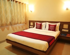 Khách sạn Capital O 2586 Hotel Vikrant Residency (Pune, Ấn Độ)