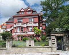 Khách sạn Hotel Villa (Praha, Cộng hòa Séc)