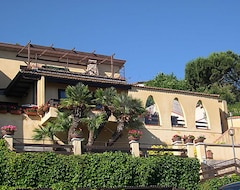 Khách sạn Le Ghiaie Relax (Portoferraio, Ý)