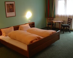 Khách sạn Garni Hotel Nova (Raggal, Áo)