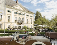 Schloss Hotel Lerchenhof (Hermagor-Pressegger See, Austrija)