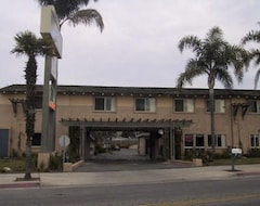 Khách sạn Sandyland Reef Inn (Carpinteria, Hoa Kỳ)