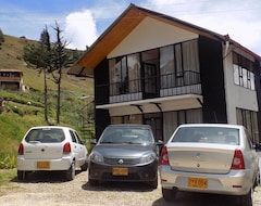 Entire House / Apartment Cabanas Refugio del cerro (Aquitania, Colombia)