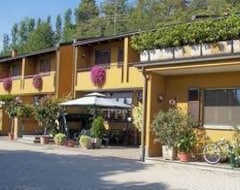 Khách sạn Hotel Meublè Giardino (Piverone, Ý)