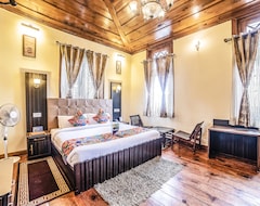 Hotel Torrentium Lodge (Shimla, India)