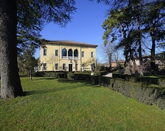 Villa Quaranta Tommasi Wine Hotel&Spa (Verona, İtalya)