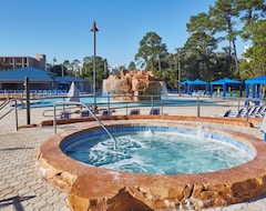 Hotel Theme Park Adventure! Three Family Unit, Pools, (Lake Buena Vista, USA)