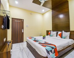 Hotelli FabExpress Royal City Enterprises Shamshabad (Hyderabad, Intia)