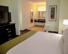 Khách sạn Holiday Inn Express Hotel & Suites Houston North Intercontinental, an IHG Hotel (Spring, Hoa Kỳ)