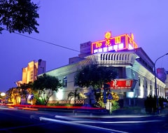 Motel 雲林斗六御花園汽車旅館 (Douliu City, Taiwan)
