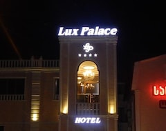 Hotel Lux Palace (Kutaisi, Georgia)