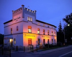 Hotelli Hotel Castle (Bystrzyca Klodzka, Puola)