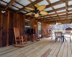 Toàn bộ căn nhà/căn hộ Relaxing, Cozy Cabin In The Heart Of The Red River Gorge! (Stanton, Hoa Kỳ)