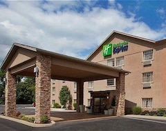 Khách sạn Holiday Inn Express Mount Pleasant- Scottdale, an IHG Hotel (Mount Pleasant, Hoa Kỳ)