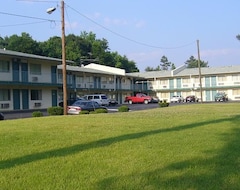 Motel Royal Inn and Suites Charlotte Airport (Charlotte, Hoa Kỳ)
