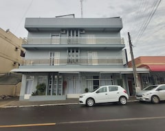 Khách sạn OYO Teuthos Hotel (Teutônia, Brazil)