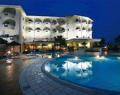 Khách sạn Hotel Sunshine Club (Capo Vaticano, Ý)