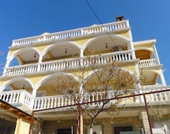Pansiyon Apartments Milic (Obrovac, Hırvatistan)