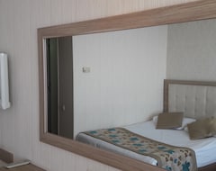 Hotel Cender (Antalya, Turkey)