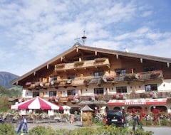 Khách sạn Ferienhotel Alpenhof (Aurach, Áo)