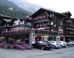 Otel Restaurant Bergheimat (Saas Grund, İsviçre)