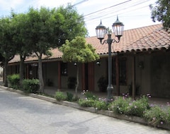 Hostel Hostal Aromos del Valle - Lolol (Lolol, Chile)