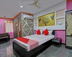 Otel Oyo 37496 Lucky Residency (Theni, Hindistan)