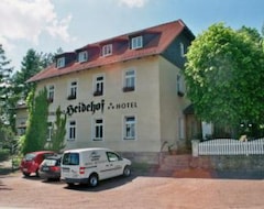 Khách sạn Landhaus Heidehof (Dippoldiswalde, Đức)