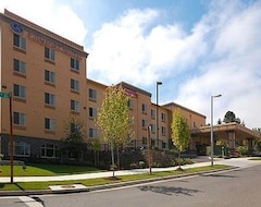 Khách sạn Comfort Suites Eugene (Eugene, Hoa Kỳ)