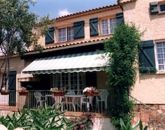 Hele huset/lejligheden Villa In Cogolin, Near St Tropez, With Private Pool (Cogolin, Frankrig)