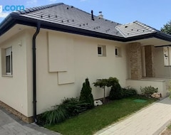 Hele huset/lejligheden Kendosz Apartman (Gyenesdiás, Ungarn)